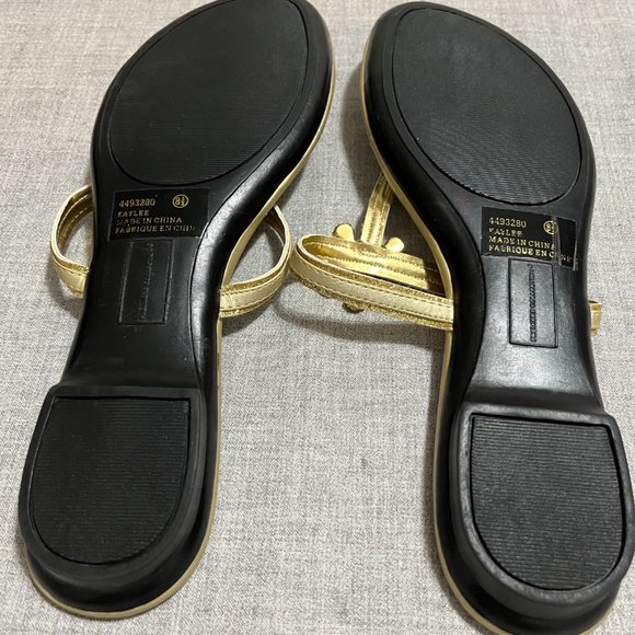 Premiere Collection Women's Gold Tone Bedazzled Sandals Flip Flops Size 8.5 - Picture 10 of 10
